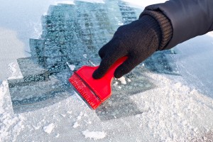 Importance of Completing Windshield Repair Before Cold Weather