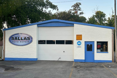 Sallas Auto Repair - Lee's Summit
